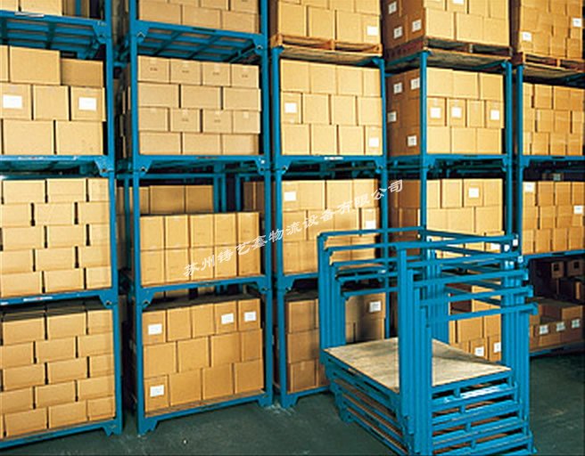 Stacking frame